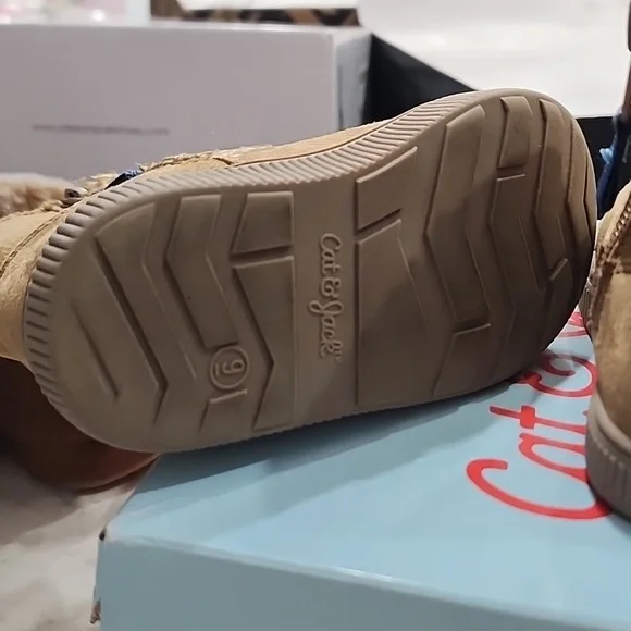 [Cat&Jack]  Toddler Arlo Boots - Picture 8 of 8